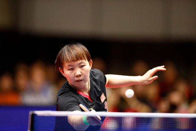 洛杉矶快船负于森林狼，经历逆转五连胜，森林狼展现顽强斗志，快船失误多，火力不足。