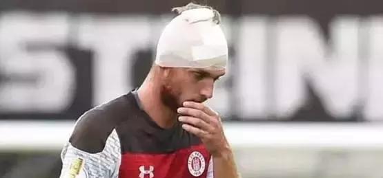 点球大战十人温哥华白浪6-5洛杉矶晋级四强，孙兴慜双响+失点